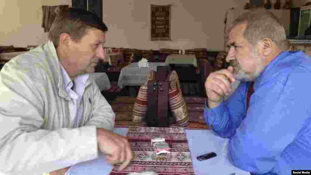 Ahtem Çiygoz ve Refat Çubarov