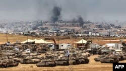 ისრაელის არმიის ტანკები ღაზის სექტორის საზღვართან. 2025 წლის 17 მაისი 