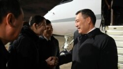 Жапаровду “Ханеда” аба майданынан Жапониянын тышкы иштер боюнча вице-министри Эри Арфия тосуп алды