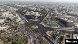 Paradă militară la prima aniversare a căderii lui Bashar al-Assad, la Damasc, 8 decembrie 2025.