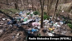 Ѓубришта околу природните катлановски минерални води