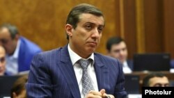 Мигран Погосян 