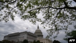Изглед към Капитолия преди гласуването в Камарата на представителите на помощта за Украйна, Израел и Тайван, Вашингтон, окръг Колумбия, 20 април 2024 г.
