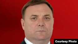 Болотбек Суюмбаев.