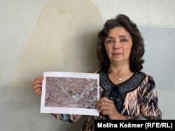 Sidik tregon vendndodhjen e njërit prej dy kampeve ku u detyrua të punonte si mësuese e gjuhës kineze.