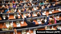 Ligjvënësit kosovarë