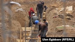 Ат майдандын курулушунан бир көрүнүш.