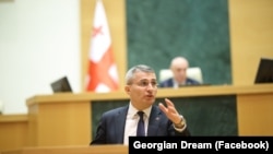 „ქართული ოცნების“ ინიციატივები 5 თებერვალს ბრიფინგზე მამუკა მდინარაძემ წარადგინა.