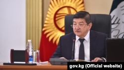 Акылбек Жапаров. 