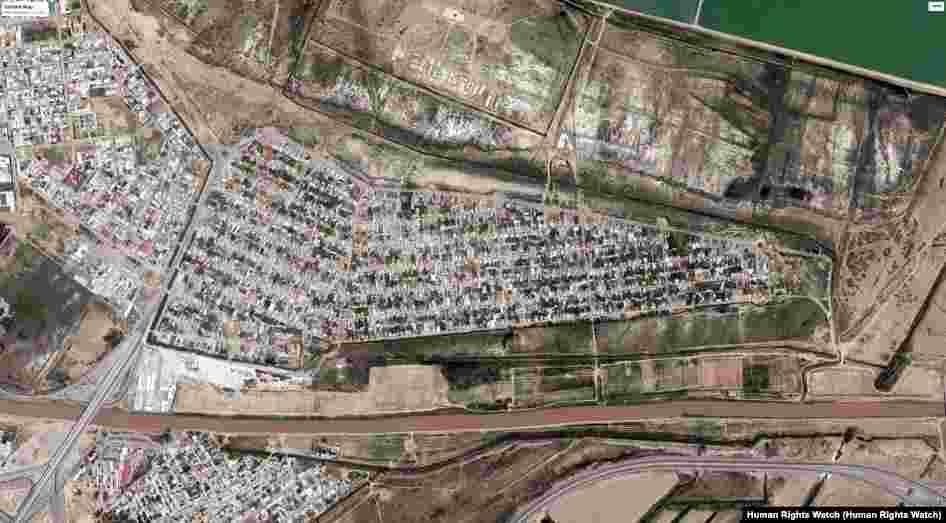 Satellit arkaly alnan bu suratlarda Aşgabadyň etegindäki "Şor" daçalygyndaky jaýlaryň ýumrulmagyndan ozalky (2015 ý.) we soňraky ýagdaýyny (2016 ý) synlasa bolýar.&nbsp; &copy; 2017 CNES - Airbus DS; &copy; 2017 DigitalGlobe; Çeşme: Google Earth