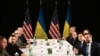 Pamje nga takimi mes zyrtarëve amerikanë dhe ukrainas në Munih.