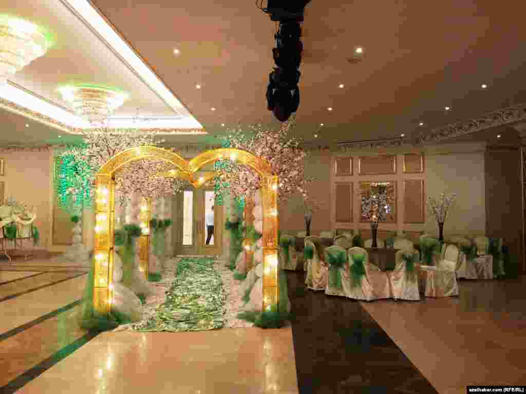 Aşgabadyň "Bagt köşgi" toý zaly