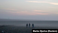 "Prolaze migranti, odlazi domaće stanovništvo."