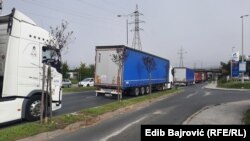 Blokirana jedna traka saobraćajnice na južnom ulazu u Sarajevo, 1. 9. 2025