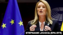 Roberta Metsola, presidente e PE-së (Foto e bërë më 2 mars 2022).  