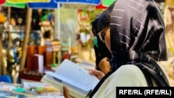 آرشیف- نمایشگاه کتاب در شهر کابل