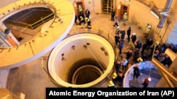 نمایی داخلی از راکتور آب سنگین اراک