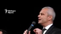 Как противници на еврото напълниха Зала 1 на НДК