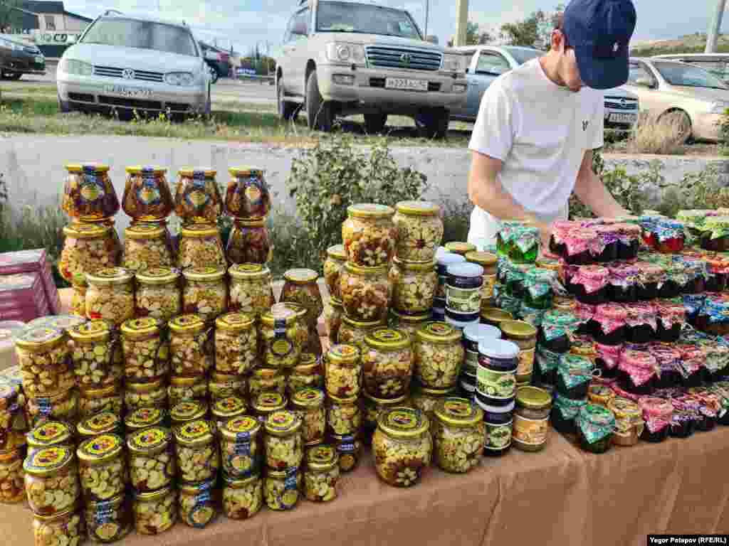 Крымскотатарские сладости также были широко представлены на фестивале