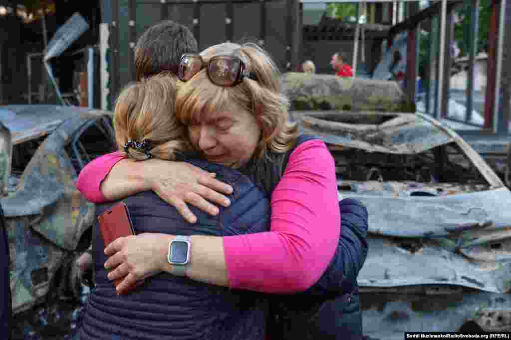 В трех района Киева начались пожары вследствие ночного российского удара. 4 мая 2025 года