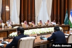 Сауд Арабиясынын делегациясы менен сүйлөшүүлөрдүн бири. 15-октябрь, 2025-жыл, Ташкент.