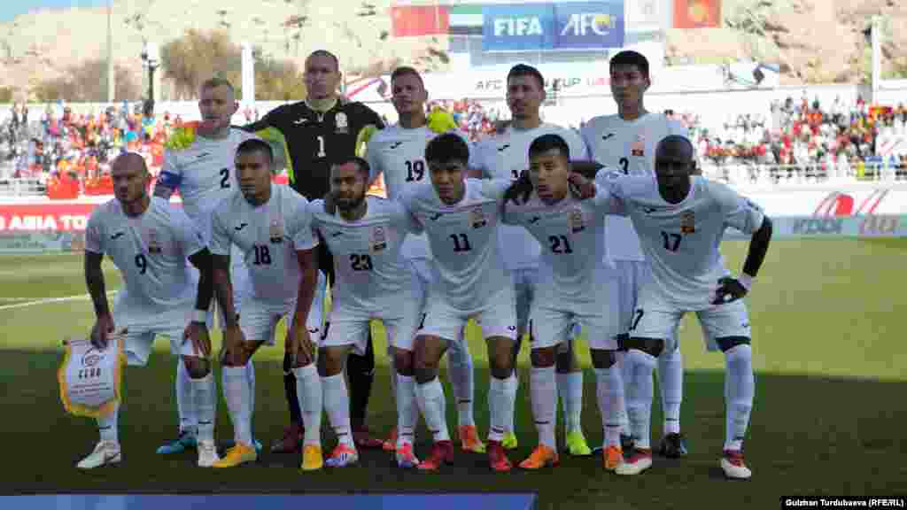 "Ак шумкарлар".