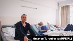 Бактыбек, 58 жаштагы бейтап