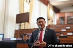 Руслан Жакышев.