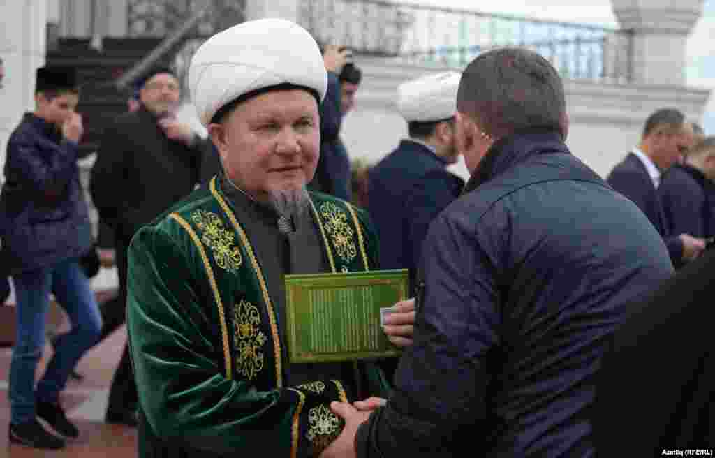 Татарстанның баш казые Җәлил хәзрәт