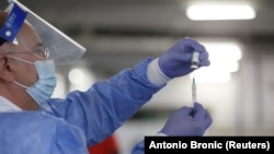 Vaccinarea poate bate pasul pe loc în lipsa unei strategii de comunicare clare.