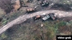 Bitka za Pokrovsk se nastavlja: Ruski dronovi love ukrajinske rute za snabdevanje