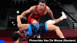 Акжол Махмудов менен Рафиг Хусейновдун беттеши