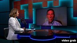 Robert Ajnhorn, bivši specijalni savetnik američkog State Departmenta, tokom intervjua za Radio Slobodna Evropa