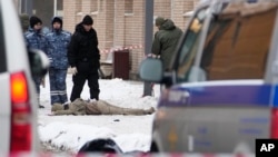 Pe 17 decembrie, generalu llui Igor Kirillov a fost ucis de o bombă atașată de o trotinetă electrică, parcată lângă intrarea în blocul său și detonată de la distanță.