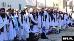  شورای امنیت ملی افغانستان می‌گوید، ۷۱۰ زندانی طالبان در دو روز اخیر آزاد شده اند.