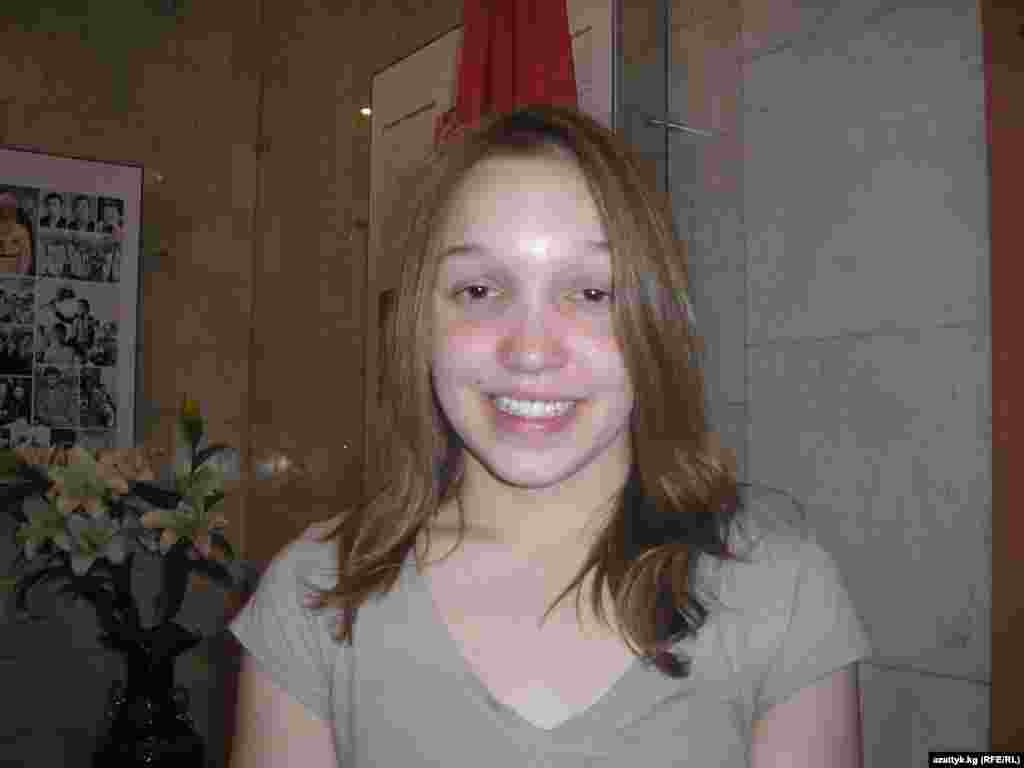 Дарья Таланова, плавание. Самый юный член Олимпийской сборной Кыргызстана. Дарье 16 лет, и она студентка одного из бишкекских вузов. 