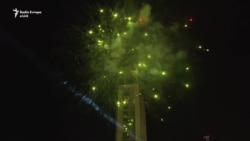 Dy festa në sheshet e Prishtinës