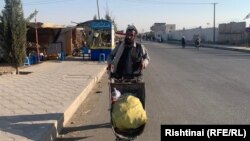 عبدالغفور وايي، مخکې به یې درانه کارونه کولای شول، خو اوس یې له وسه پوره نه دي.