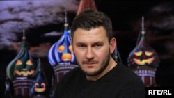 დმიტრი გლუხოვსკი, მწერალი