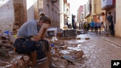 سېلابونو د هسپانیې ختیځه برخه والنسیا ډېره ځپلې ده ـ د نومبر لومړۍ انځور.