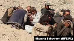 تعدادی از افراد معتاد 