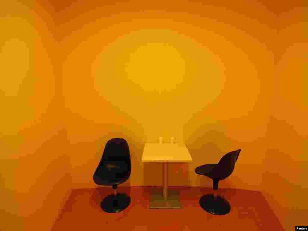 Fotograf Reutersa Damir Šagolj dobio je ekskluzivni pristup pritvorskoj jedinici Haškog tribunala.