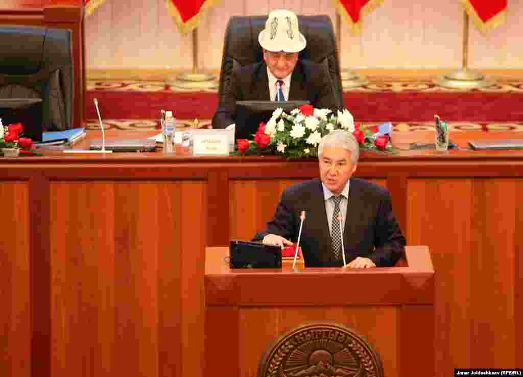 "Бир Бол" партиясынан депутат Мыктыбек Абдылдаев.&nbsp;