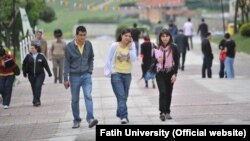 Студенты университета "Фатих". 