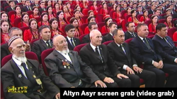 Türkmenistanda Ikinji jahan urşunyň weteranlaryny hormatlamak boýunça dabara, Aşgabat, 2018-nji ýyl