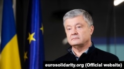 П’ятий президент зазначив, що може пояснити, чому Україна була вимушена купувати електричну енергію в умовах віялових відключень