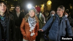 
ګریټا ټنبرګ په تبلیسي کې د ګرجستان د وروستیو ټاکنو پایلو په اړه لاریونونو کې برخه واخیسته.