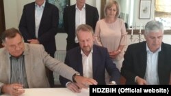 Slijeva nadesno: bh. političari - Milorad Dodik, Bakir Izetbegović i Dragan Čović