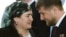 Президент Чечни Рамзан Кадыров с матерью Аймани после церемонии инаугурации в Гудермесе, 2007 год