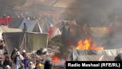 په اسلام اباد کې د نښتو یو عکس 